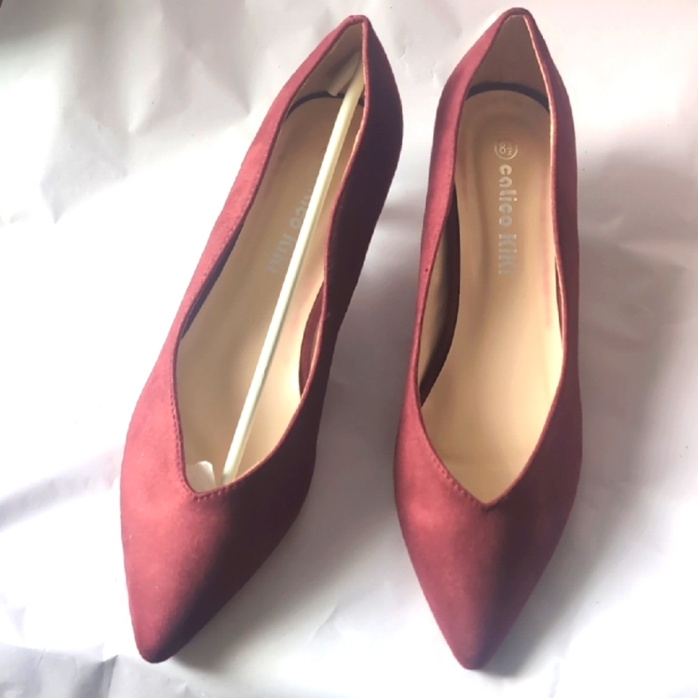 NWT Size 8.5 Burgundy Pointed Toe Pumps | Chic Wine Red Cocktail Shoes